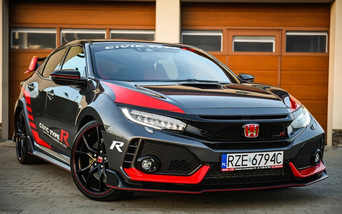 Honda Civic cena 129900 przebieg: 56034, rok produkcji 2019 z Gniezno małe 781